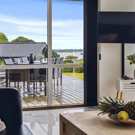 Holiday home Geeske - 150m From The Sea By Interhome *